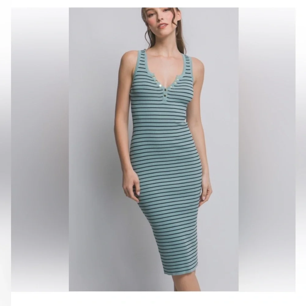 NWOT Love Tree mint stone and black striped ribbed sleeveless dress! Size Large - Picture 1 of 10